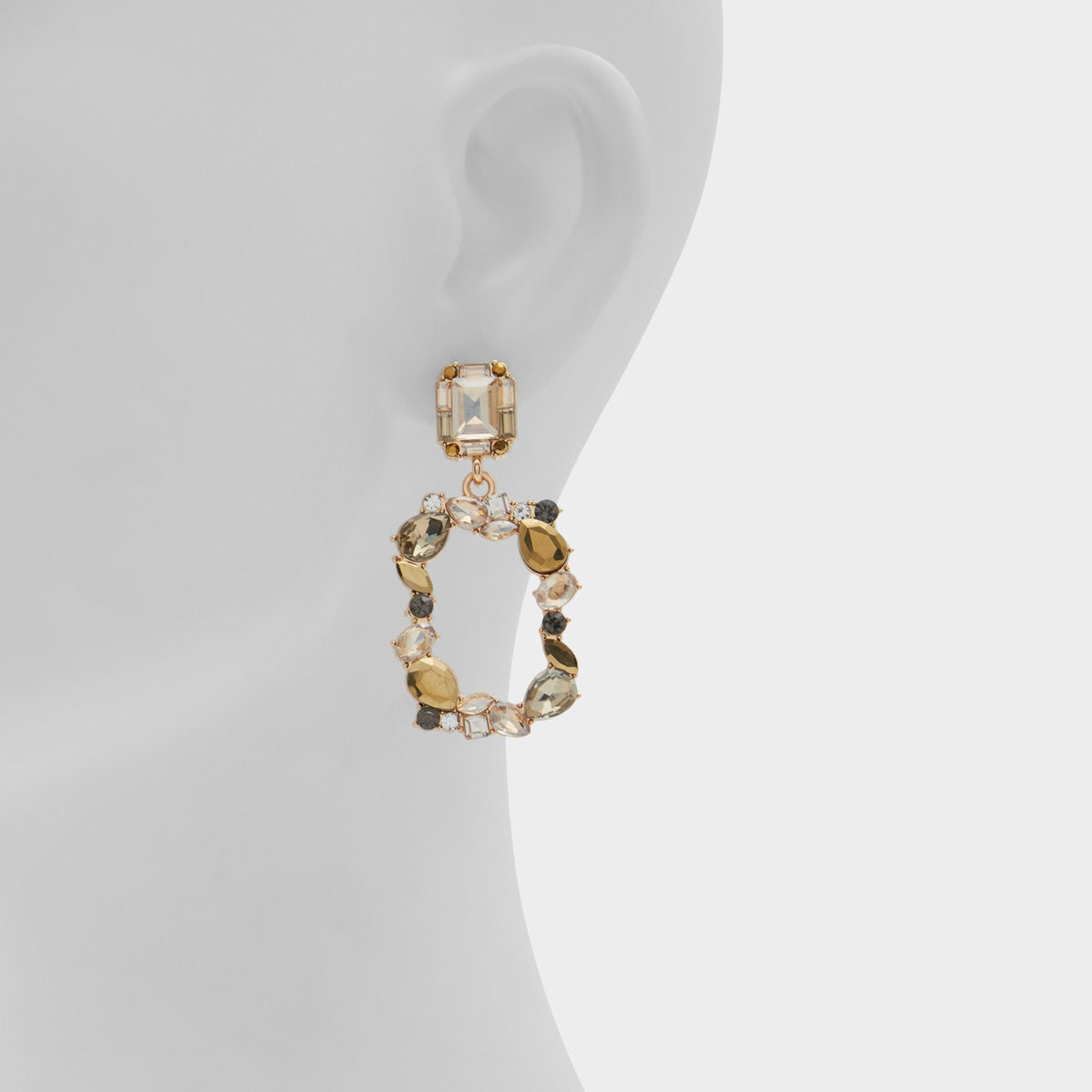 Lamasax in Champagne - Chandelier earrings | Aldo