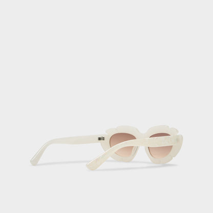 Caumasee White Women's Cat eye - Cat eye sunglasses | Aldo