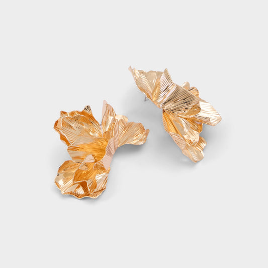 Glowe in Gold - Statement earrings | Aldo