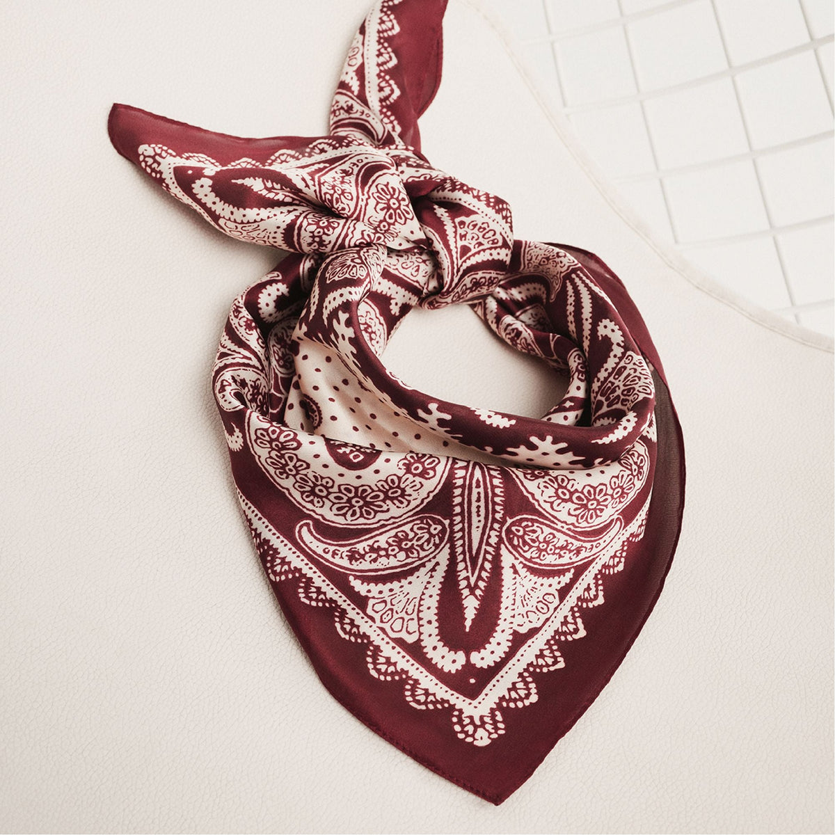Bernadete Bordo Women's Scarves - Scarf | Aldo