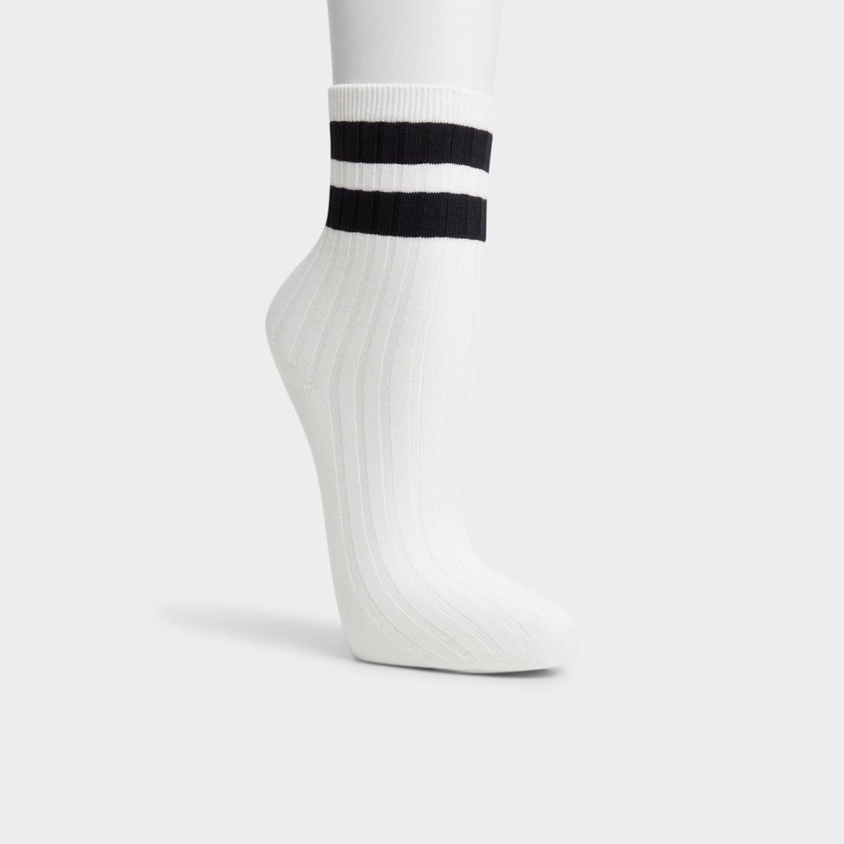 Retrostripes in Bordo - Socks | Aldo