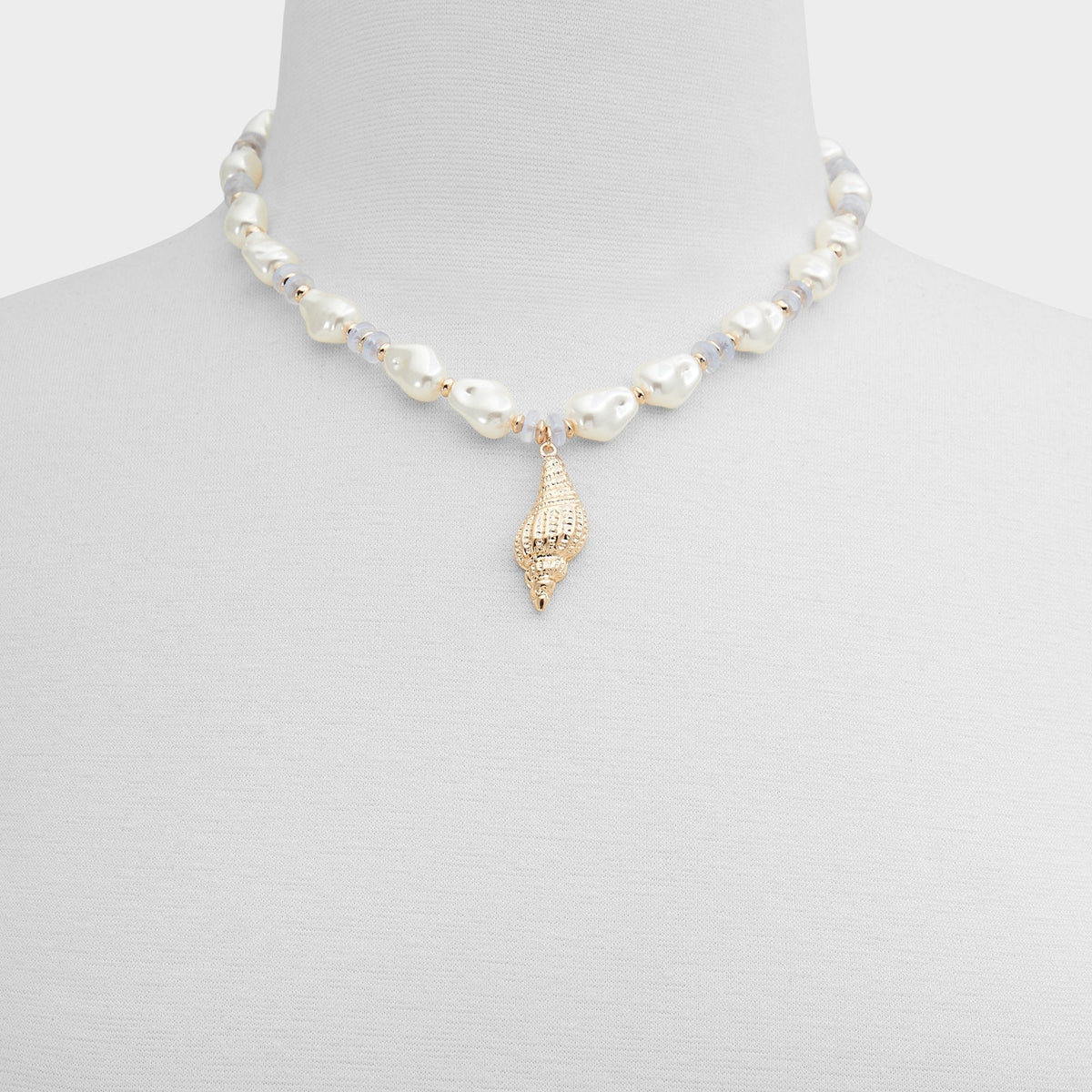 Beachvibess Gold Women's Necklaces - Pendant necklace | Aldo