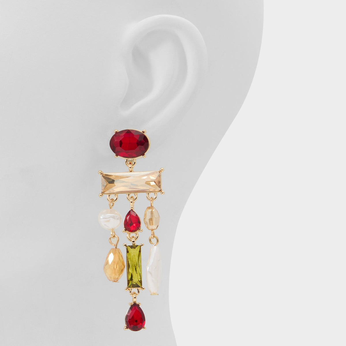 Savannahh in Bordo - Chandelier earrings | Aldo