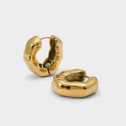 Carandar in Gold - Hoop earrings | Aldo