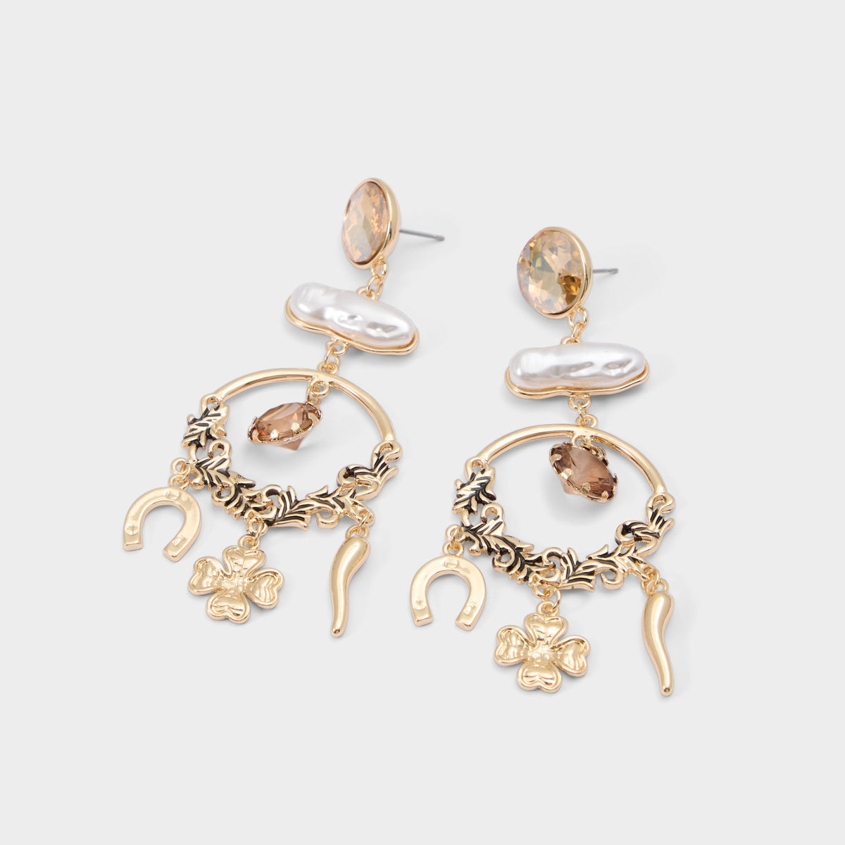 Chances in Champagne - Chandelier earrings | Aldo