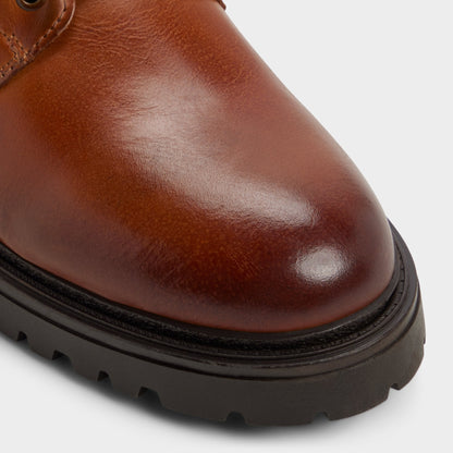 Draco in Cognac - Combat boot, Lug sole | Aldo
