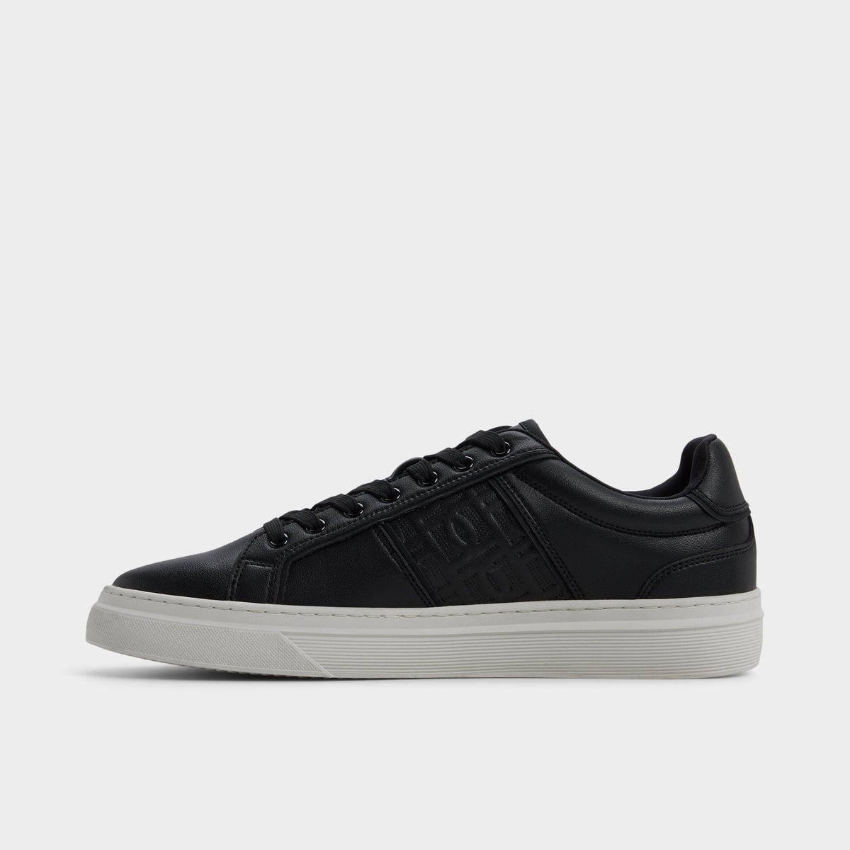 Courtline in Black Black 14253819 - Low top sneaker, Cup sole | Aldo