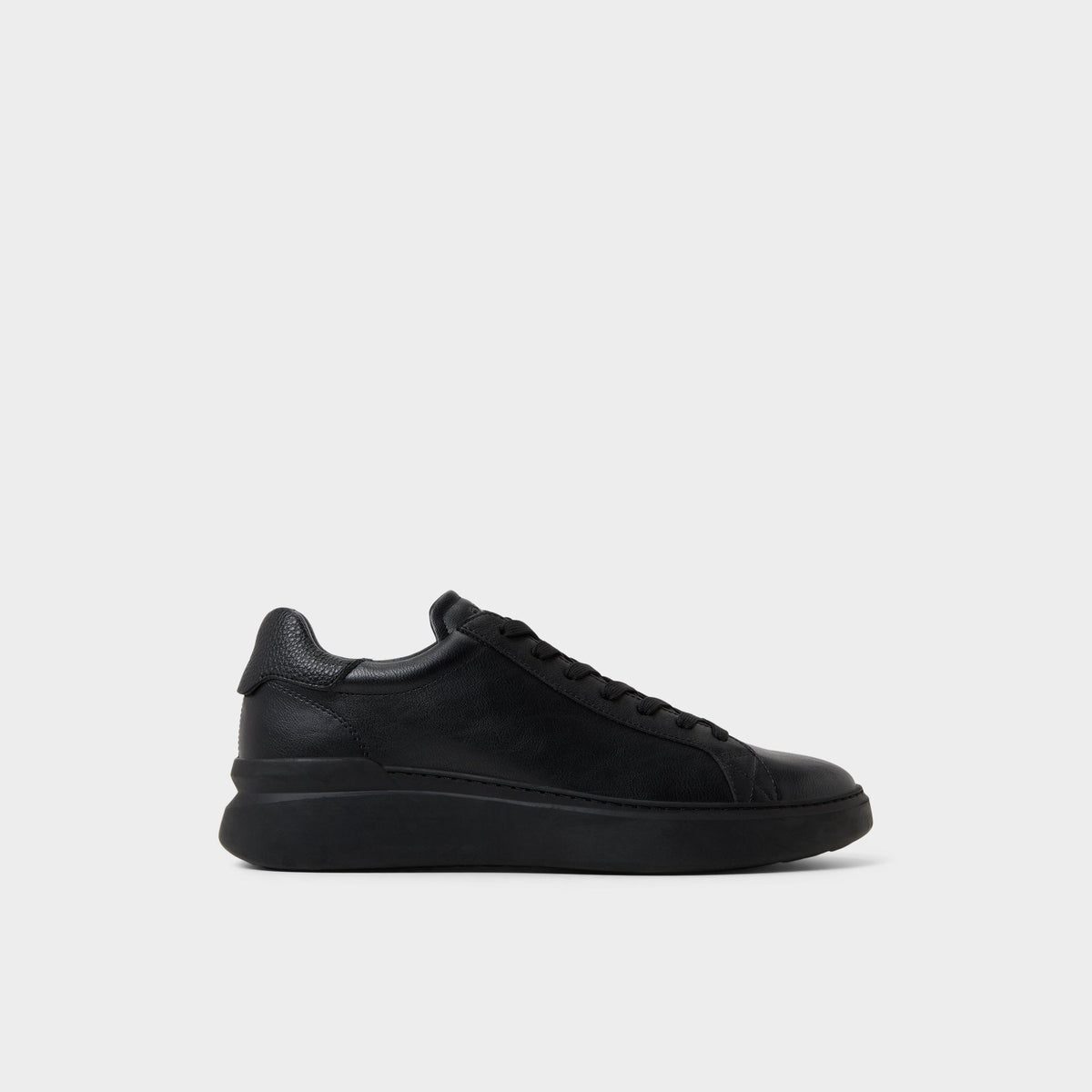 Toddy in Black Black 14134996 - Low top sneaker | Aldo