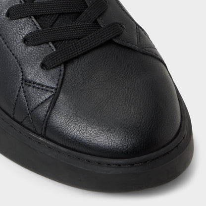 Toddy in Black Black 14134996 - Low top sneaker | Aldo