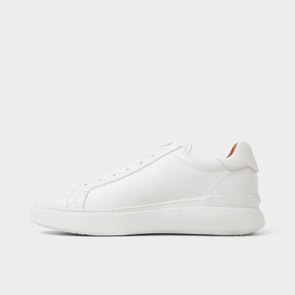 Toddy in White - Low top sneaker | Aldo
