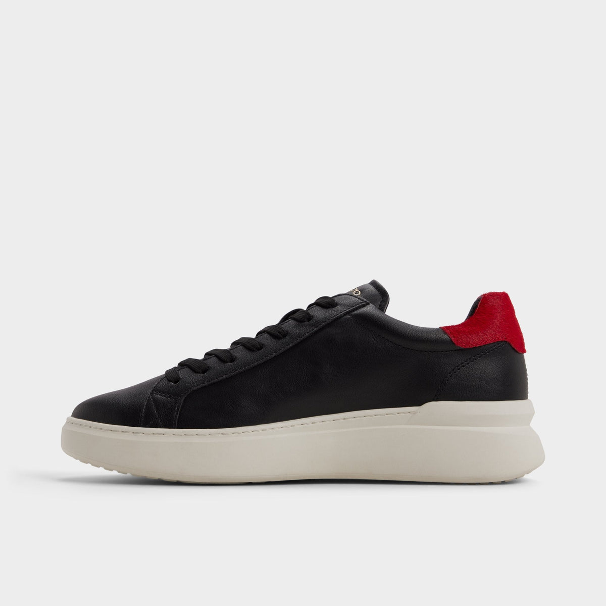 Rohan in Black - Low top sneaker | Aldo