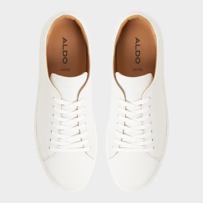Fonzo in White - Low top sneaker | Aldo