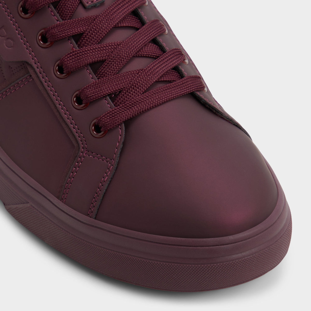 Ccourtline in Bordo - Low top sneaker | Aldo