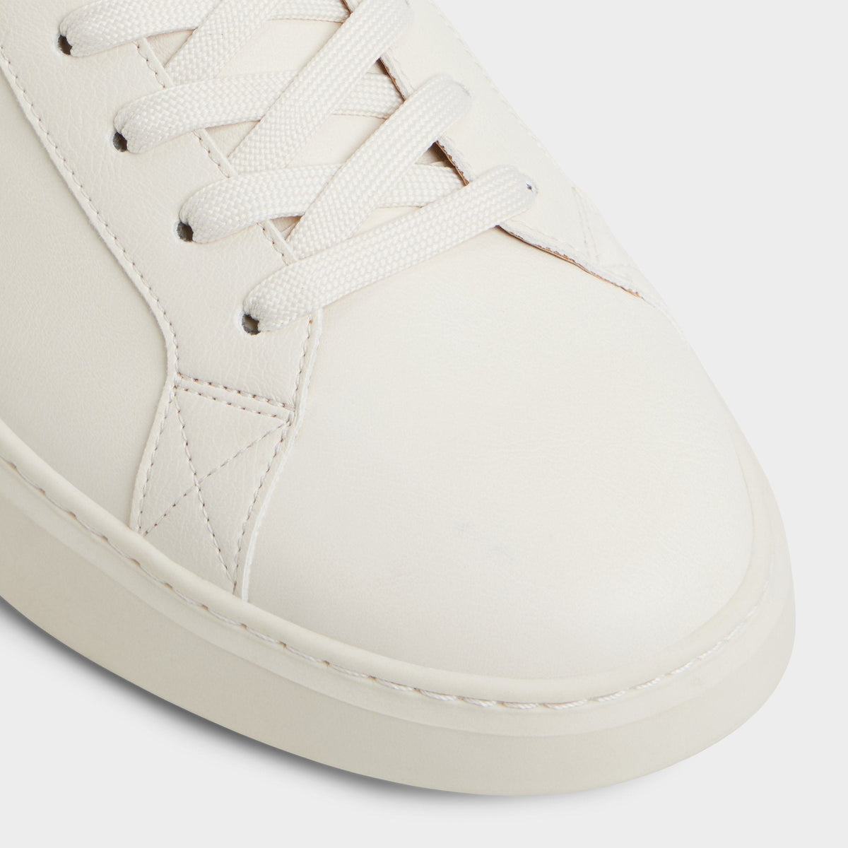 Toddy in Bone - Low top sneaker | Aldo