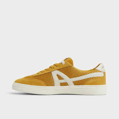 Clubtrainer Medium Yellow Men's Low top - Low top sneaker, Cup sole | Aldo