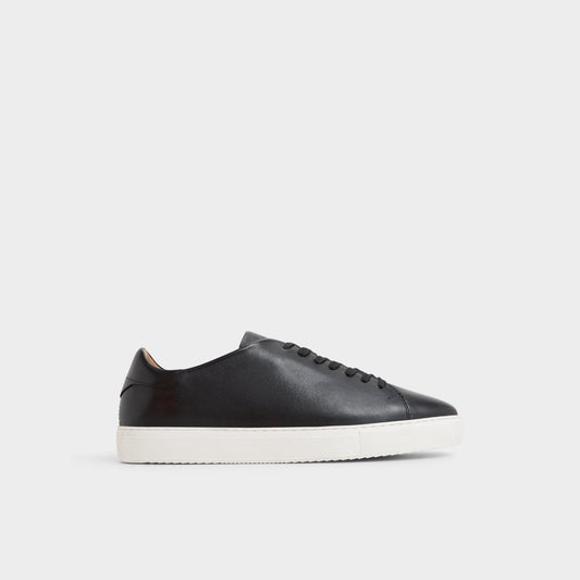 Fonzo in Black - Low top sneaker | Aldo