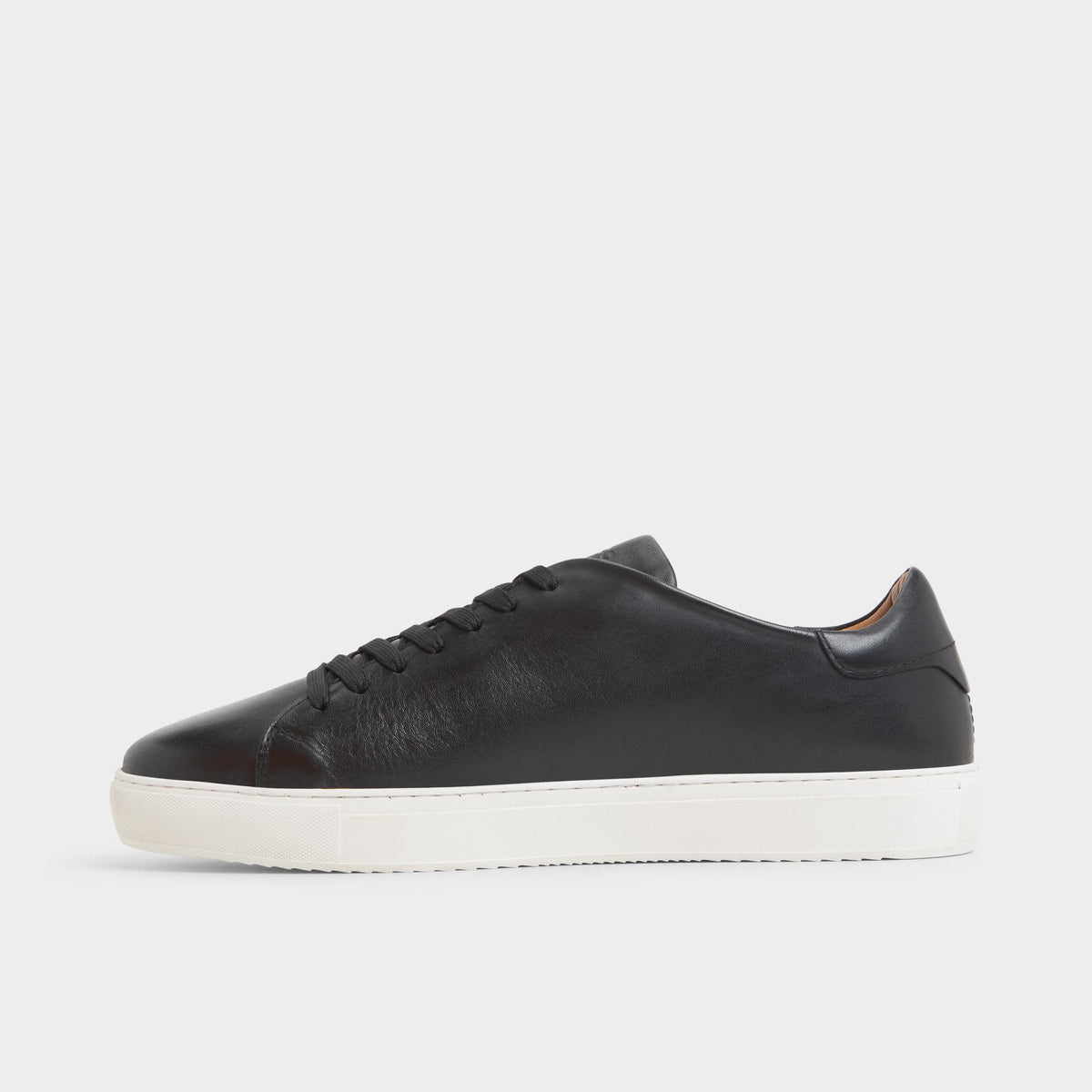 Fonzo in Black - Low top sneaker | Aldo