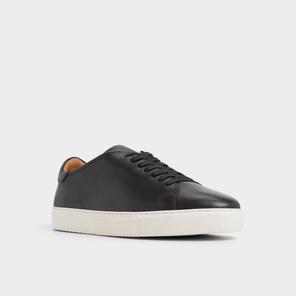 Fonzo in Black - Low top sneaker | Aldo