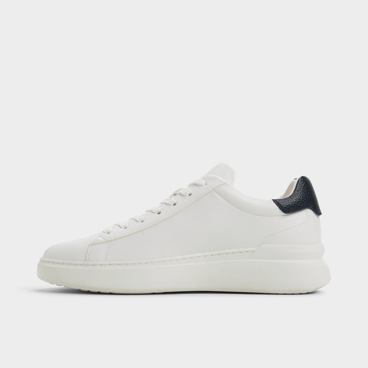 Paxon in White - Low top sneaker | Aldo