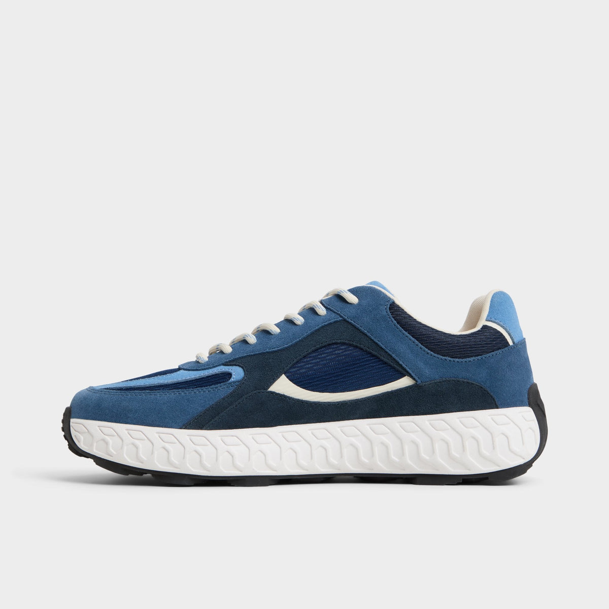 Stryker Navy Men's Low top - Low top sneaker, Jogger sole | Aldo