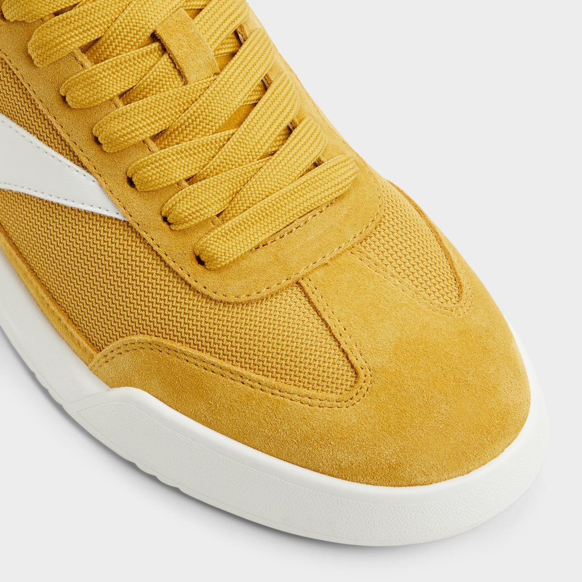 Clubmtl Medium Yellow Men's Low top - Low top sneaker | Aldo