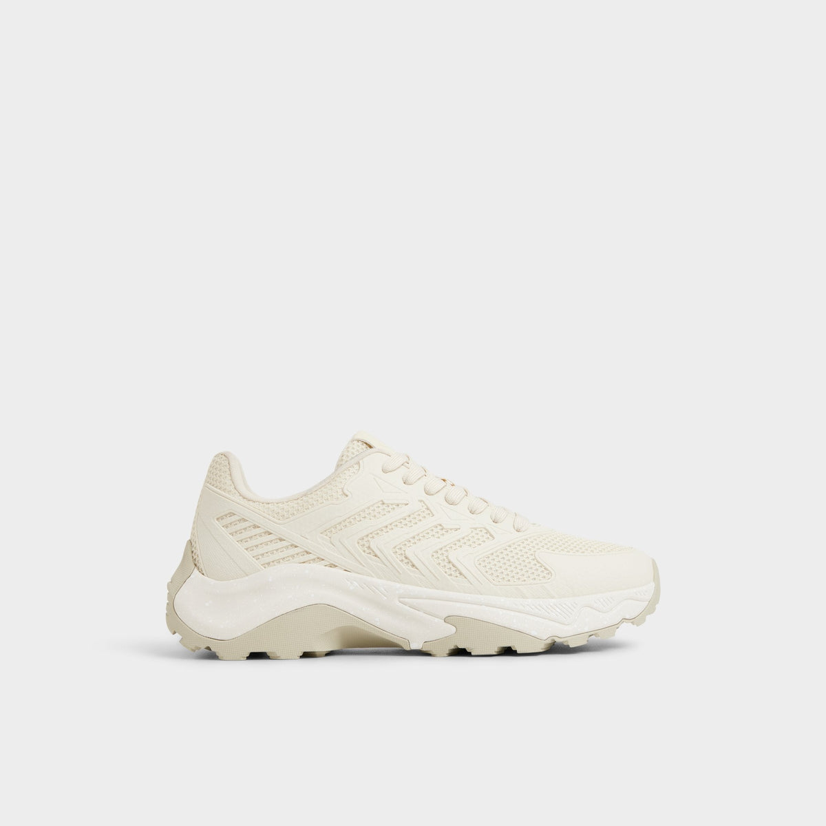 Zeffy in Ivory 14042551 - Jogger sneaker, Jogger sole | Aldo