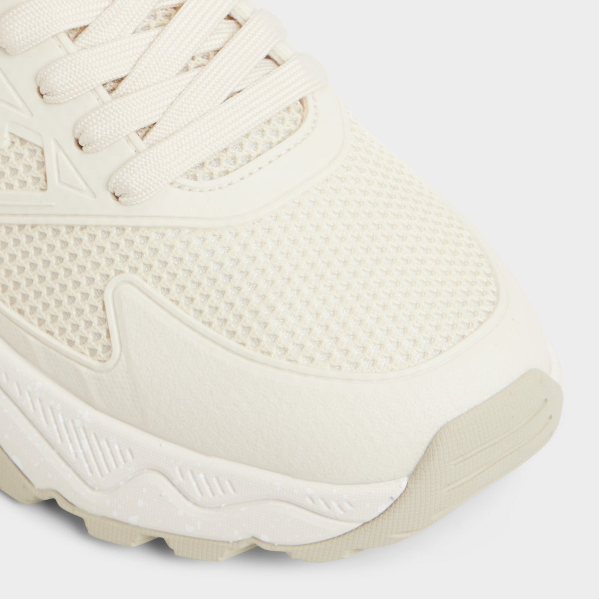 Zeffy in Ivory 14042551 - Jogger sneaker, Jogger sole | Aldo