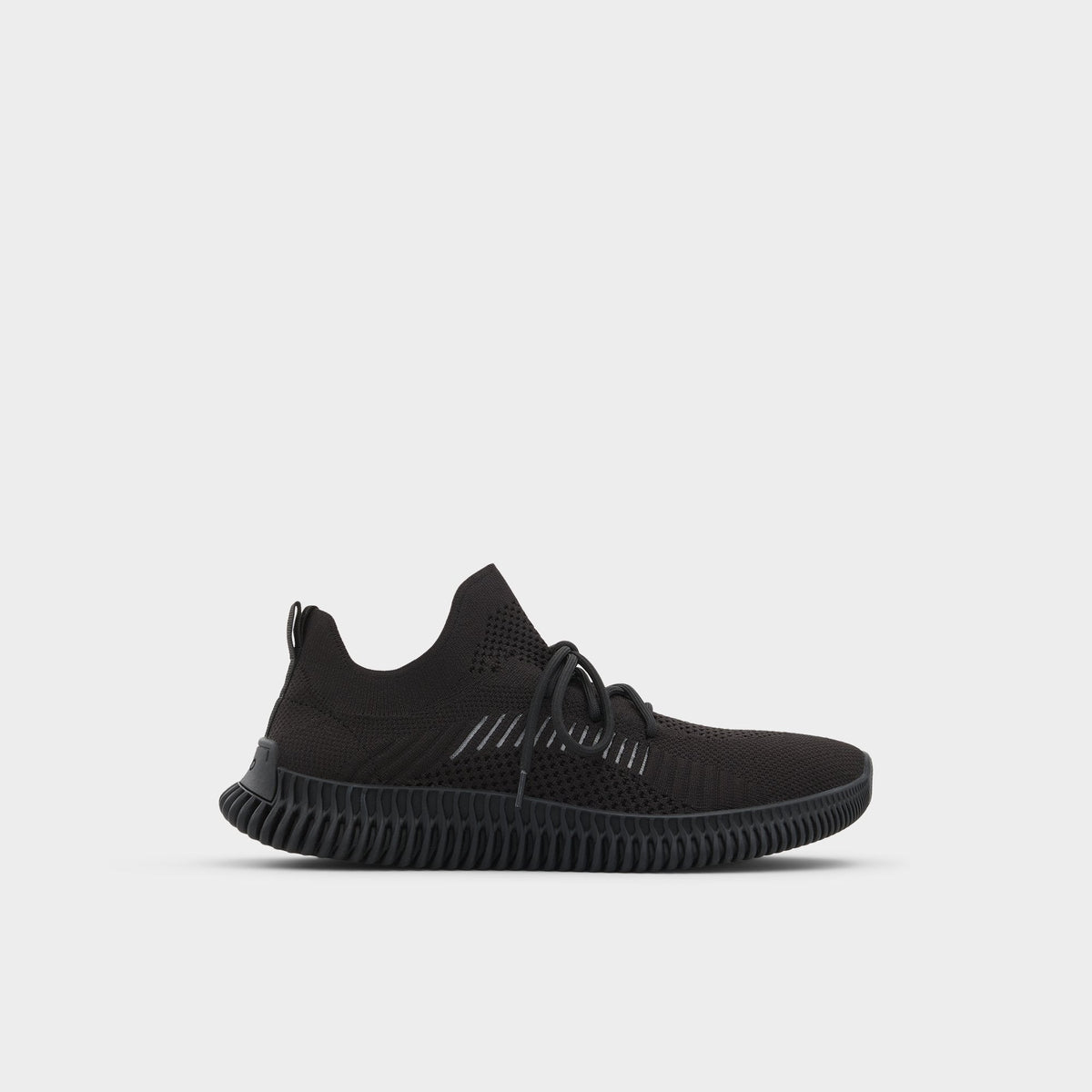 Gilgai Black Men's Athletic sneakers - Jogger sneaker, Jogger sole | Aldo