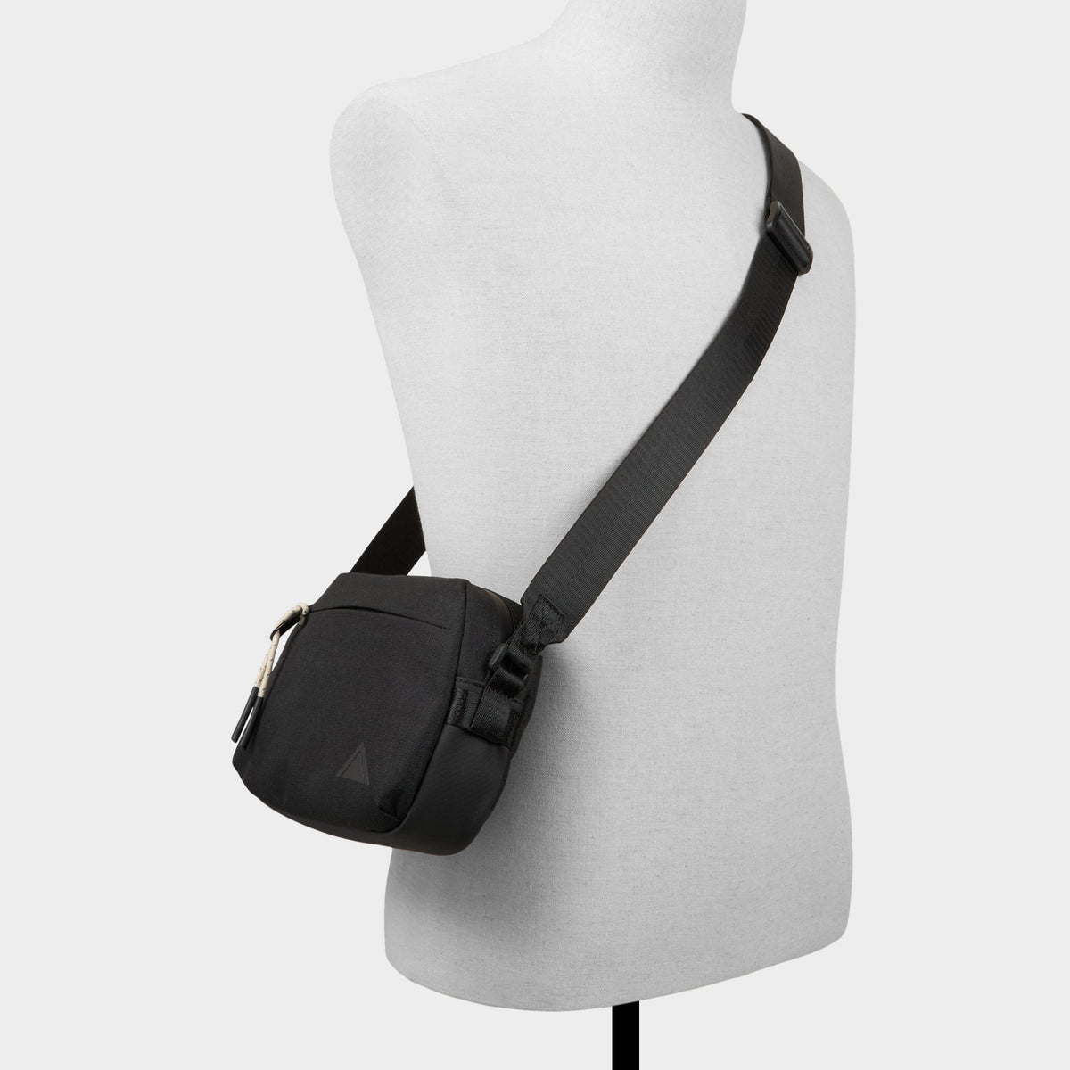 Merimbahh in Black Black - Crossbody bag | Aldo