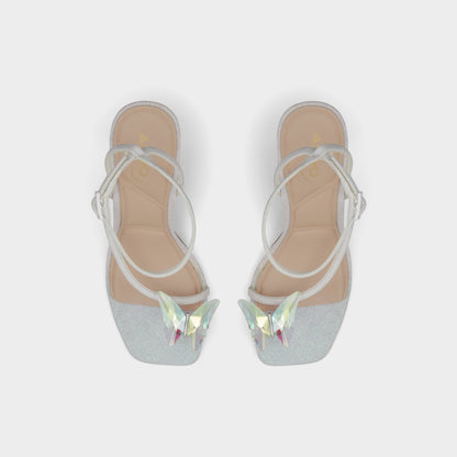 Pepela in White - Strappy heeled sandal, Block heel | Aldo