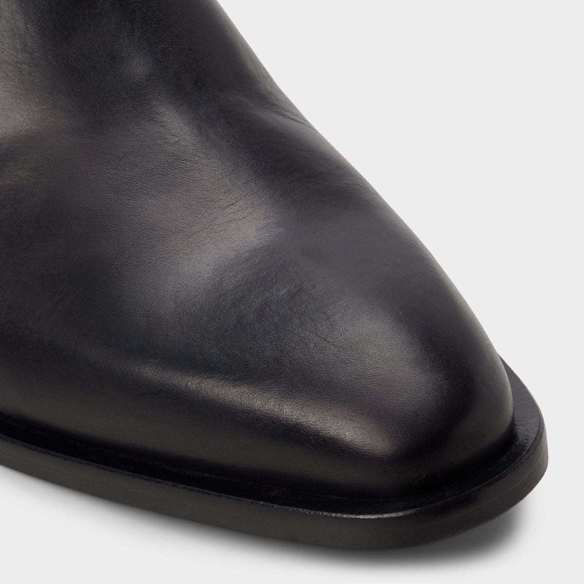 Dax in Black - Chelsea boot | Aldo