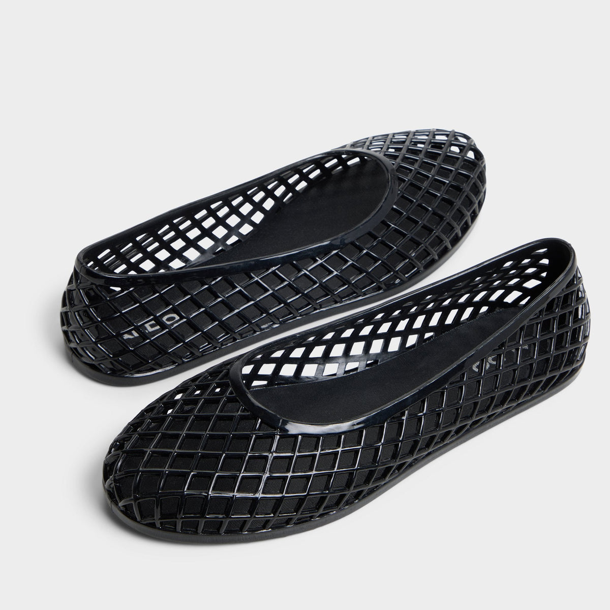 Dwaoria Black Women's Jelly Sandals & Flip Flops - Jelly flats | Aldo