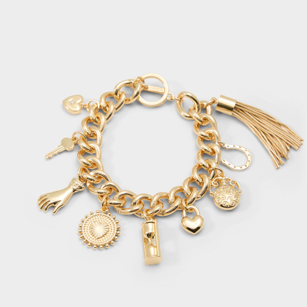 Charmara in Gold - Charm bracelet | Aldo